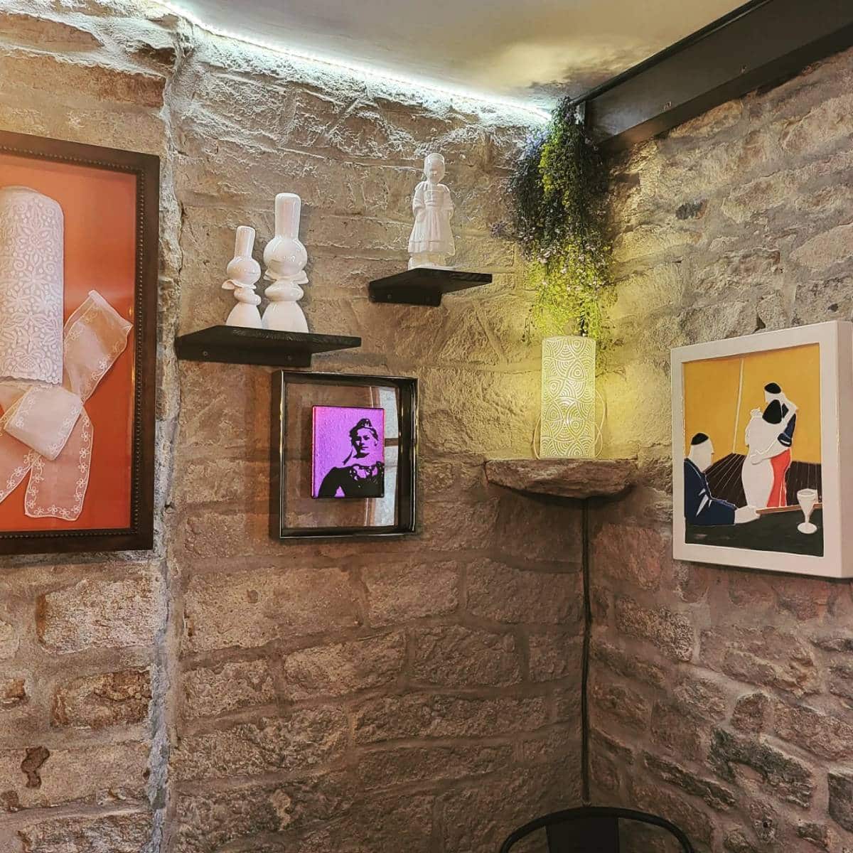 Intérieur de la crêperie Intérieur de la crêperie